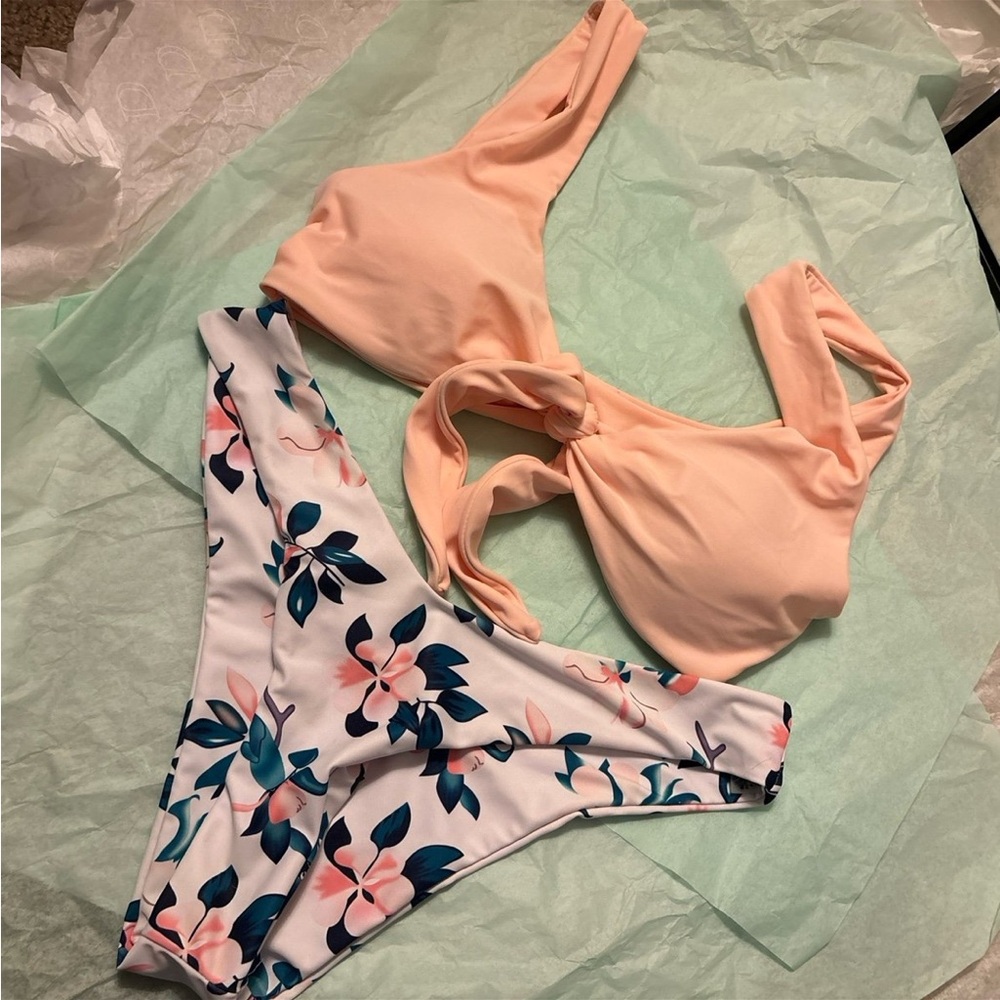Very Gently worn Size 6 Pink Cheeky Zaful Bikini